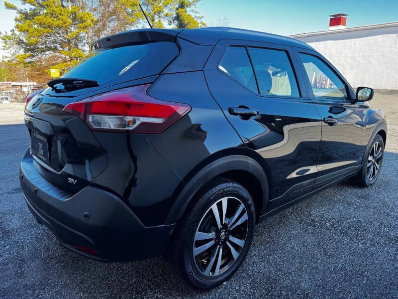 2020 Nissan Kicks SV