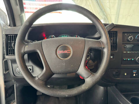 2018 GMC Savana 2500