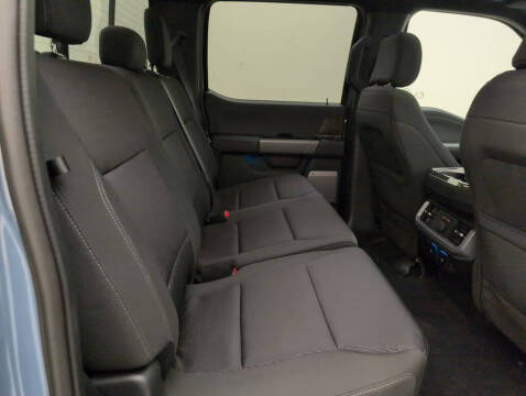 2023 Ford F-150 Lightning Lariat