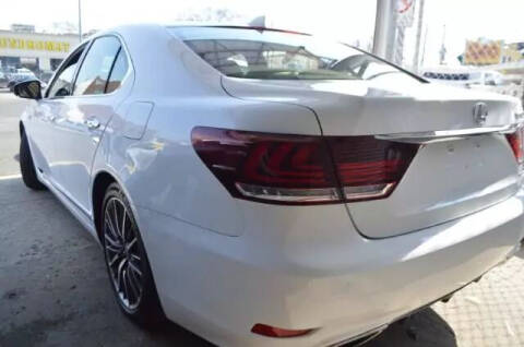2014 Lexus LS 460
