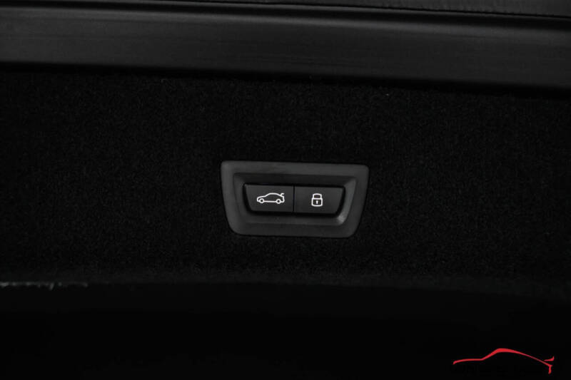 2025 BMW 7 Series 740i