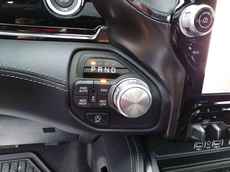 2025 RAM 1500 Limited