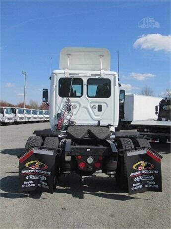 2014 Freightliner Cascadia