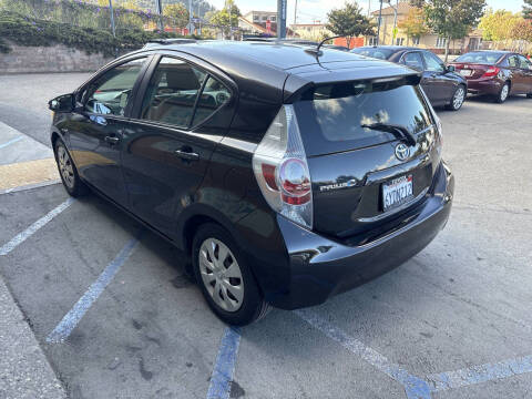 2012 Toyota Prius c