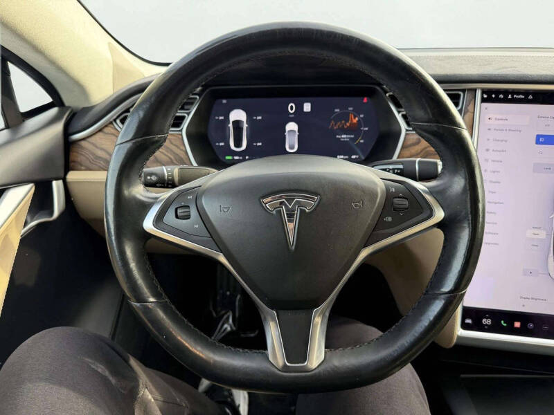 2016 Tesla Model S 75D