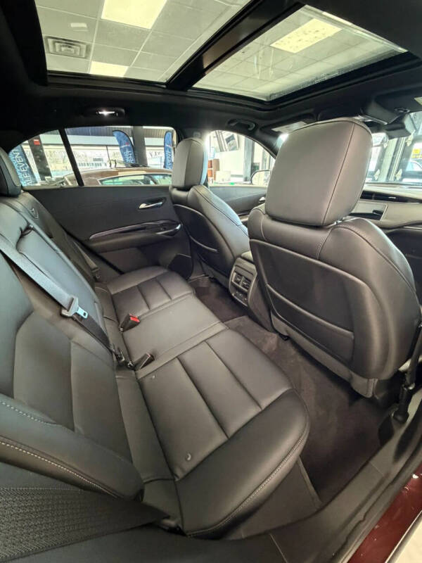 2023 Cadillac XT4 Luxury