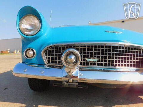 1956 Ford Thunderbird