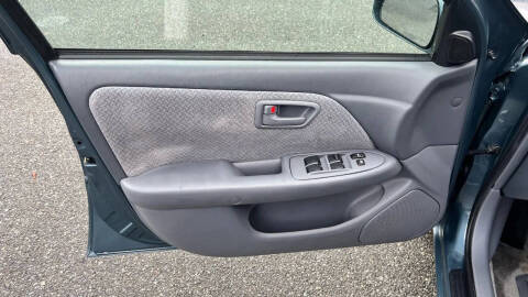 2000 Toyota Camry LE