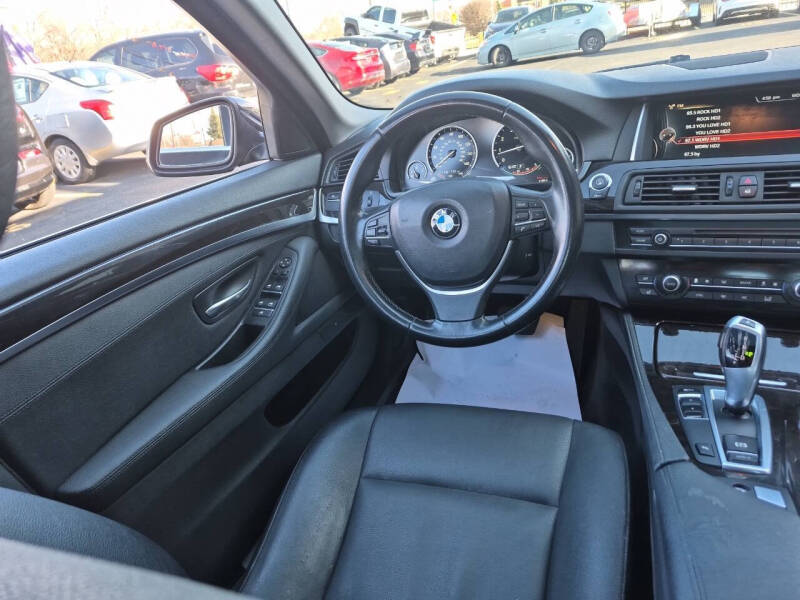 2015 BMW 5 Series 528i