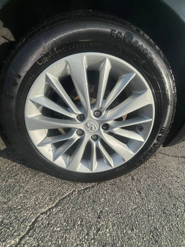 2021 Infiniti Q50 Luxe