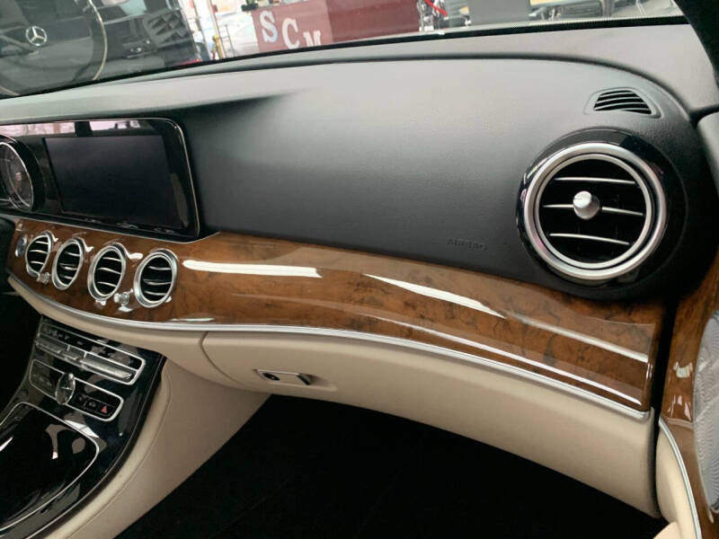 2017 Mercedes-Benz E-Class E 300