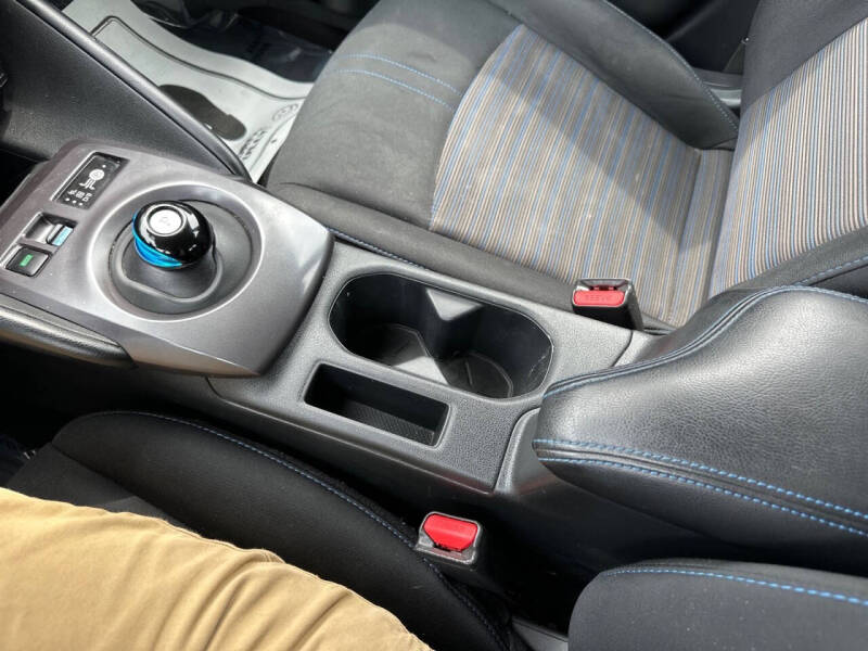 2021 Nissan LEAF S