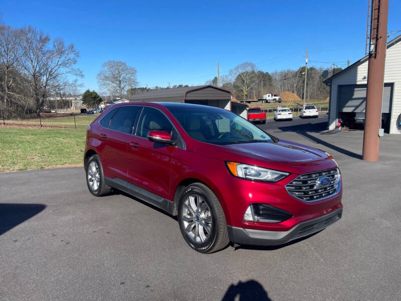 2019 Ford Edge Titanium