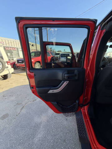 2017 Jeep Wrangler Unlimited Sahara
