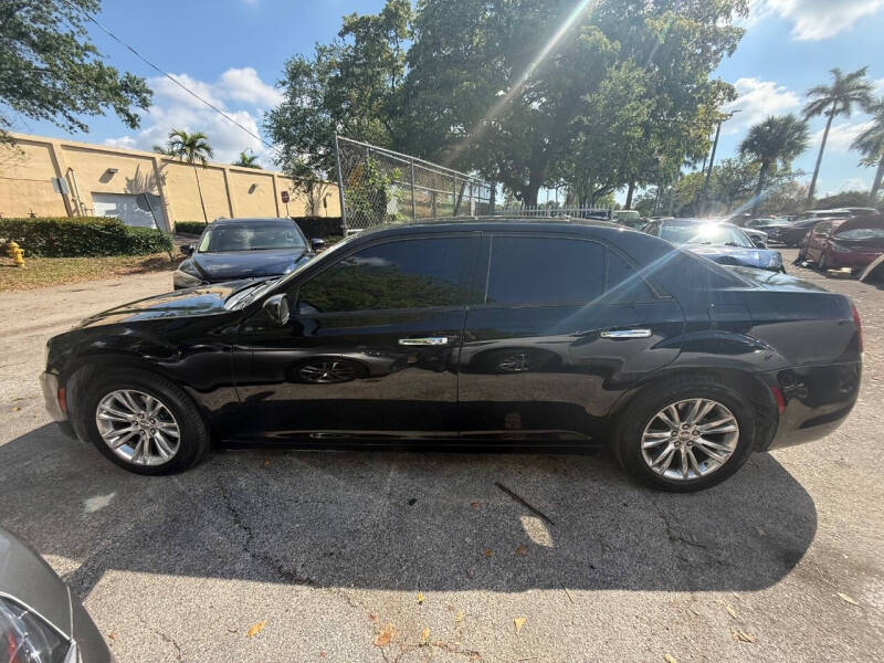 2016 Chrysler 300 C