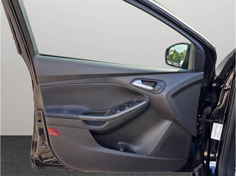2017 Ford Focus SEL