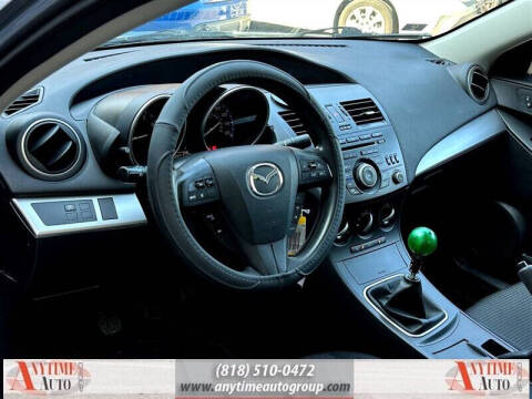 2013 Mazda MAZDA3 i Sport