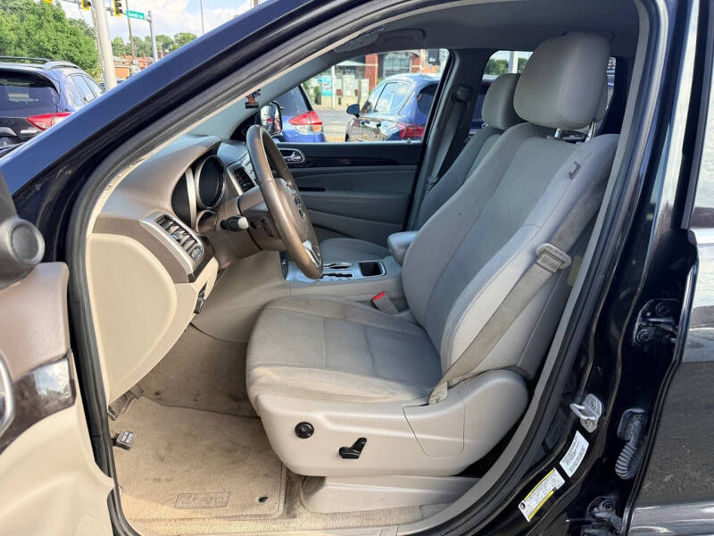2011 Jeep Grand Cherokee Laredo
