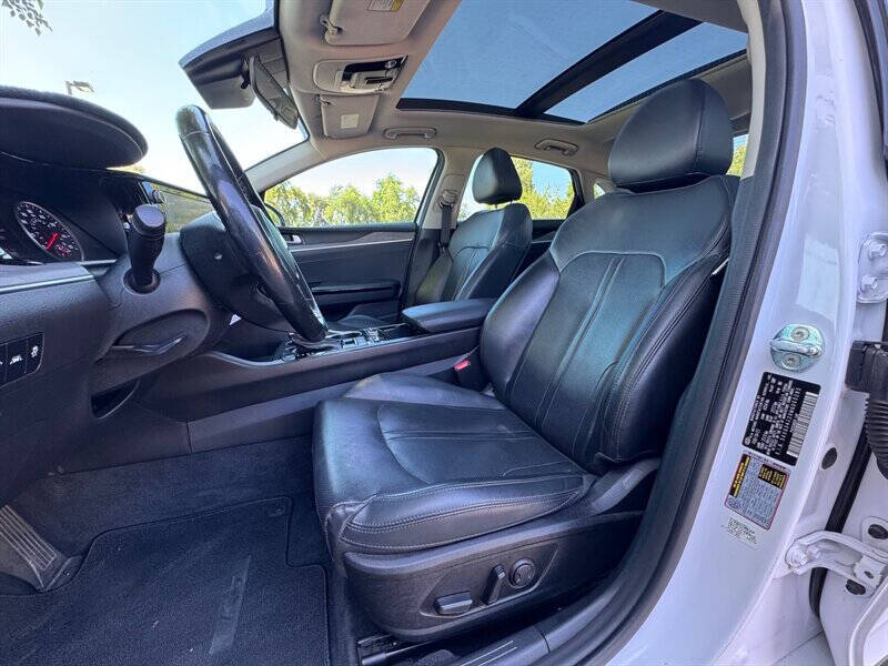 2021 Kia K5 EX