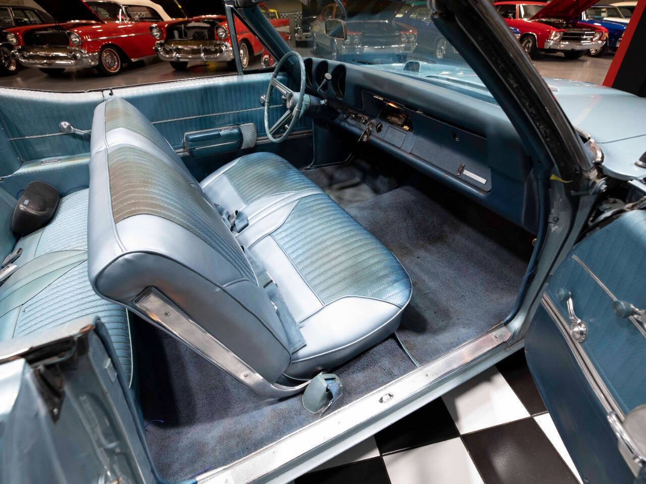 1968 Oldsmobile Cutlass 37