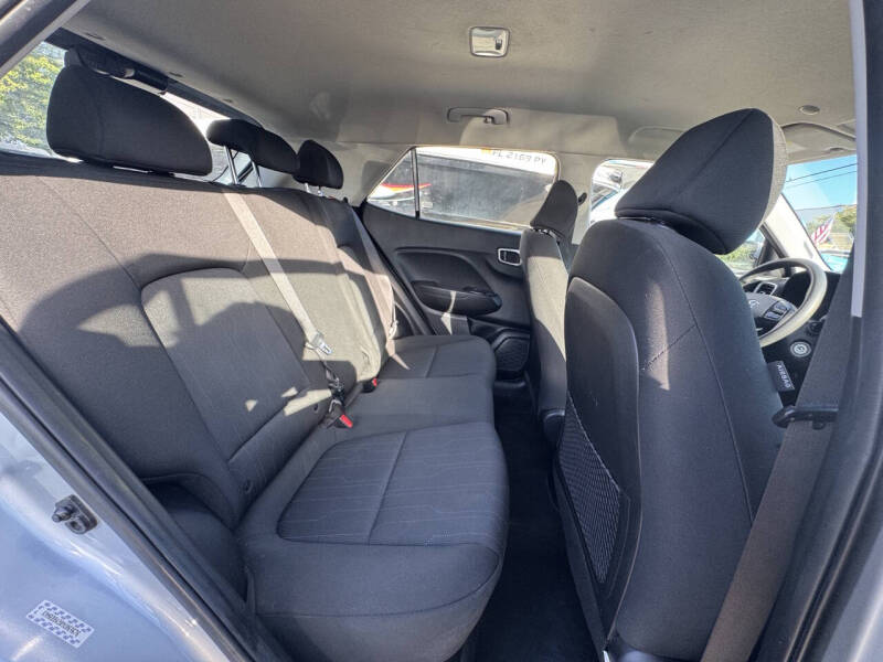 2021 Hyundai Venue SE