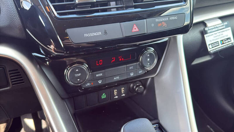 2026 Mitsubishi Eclipse Cross LE