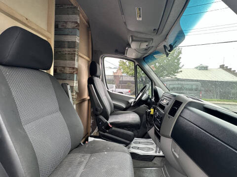 2011 Freightliner Sprinter 2500