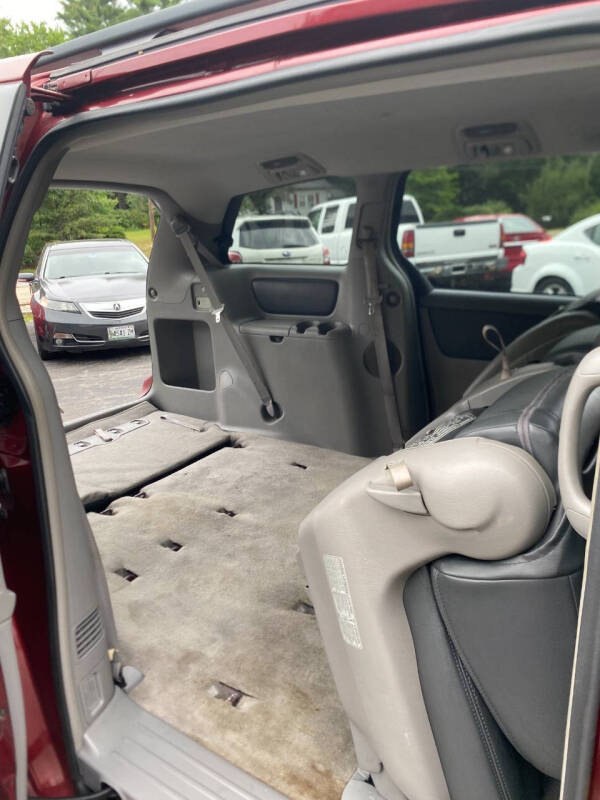 2007 Toyota Sienna CE 8-Passenger