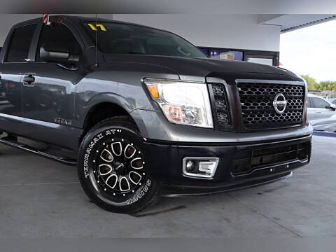 2017 Nissan Titan