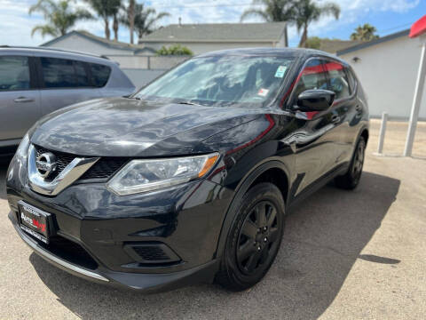 2016 Nissan Rogue for sale at Auto Max of Ventura in Ventura CA