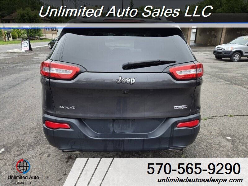 2018 Jeep Cherokee Latitude Plus