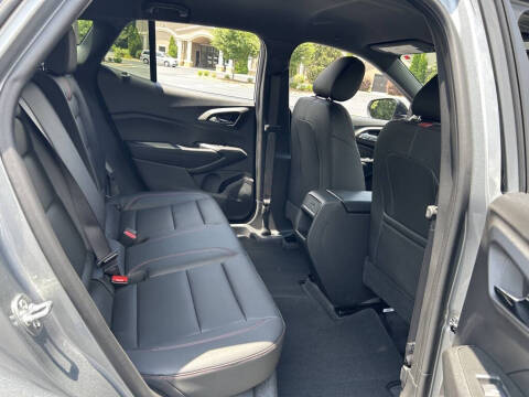 2025 Chevrolet Trax RS