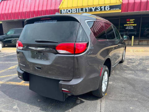 2019 Chrysler Pacifica Touring L