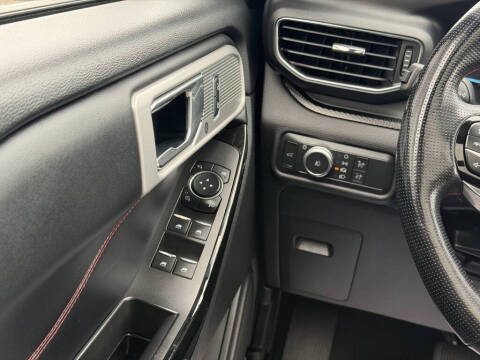 2022 Ford Explorer ST-Line