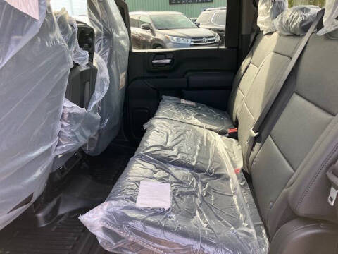 2024 GMC Sierra 2500HD Pro