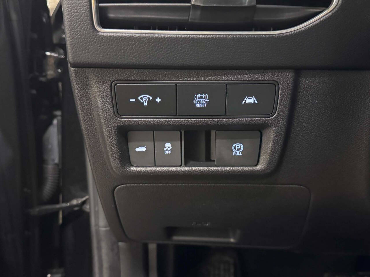 2022 Hyundai Sonata Hybrid 8