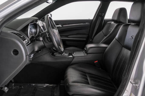 2021 Chrysler 300 S V6