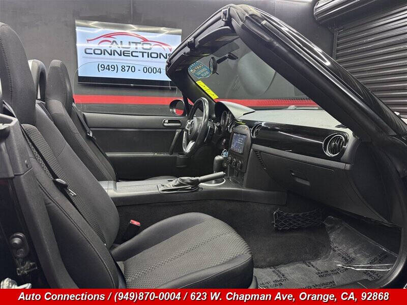 2007 Mazda MX-5 Miata Sport