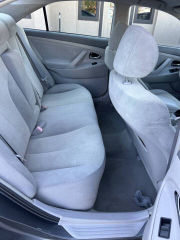 2007 Toyota Camry LE