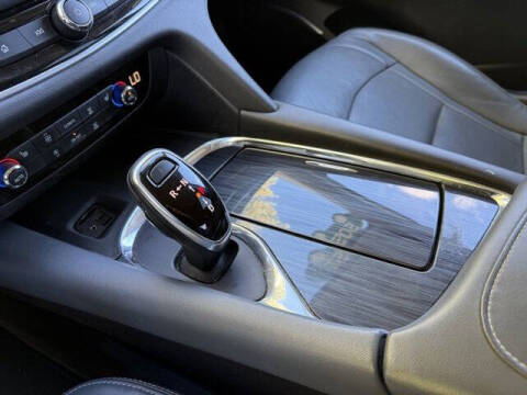 2021 Buick Enclave Essence