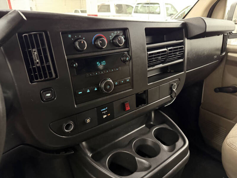 2011 Chevrolet Express 2500