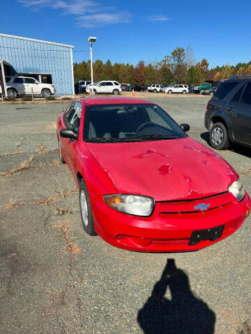 2004 Chevrolet Cavalier for sale at Lighthouse Truck and Auto LLC in Dillwyn VA