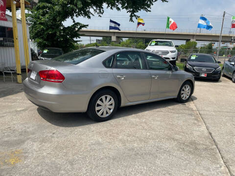 2012 Volkswagen Passat S