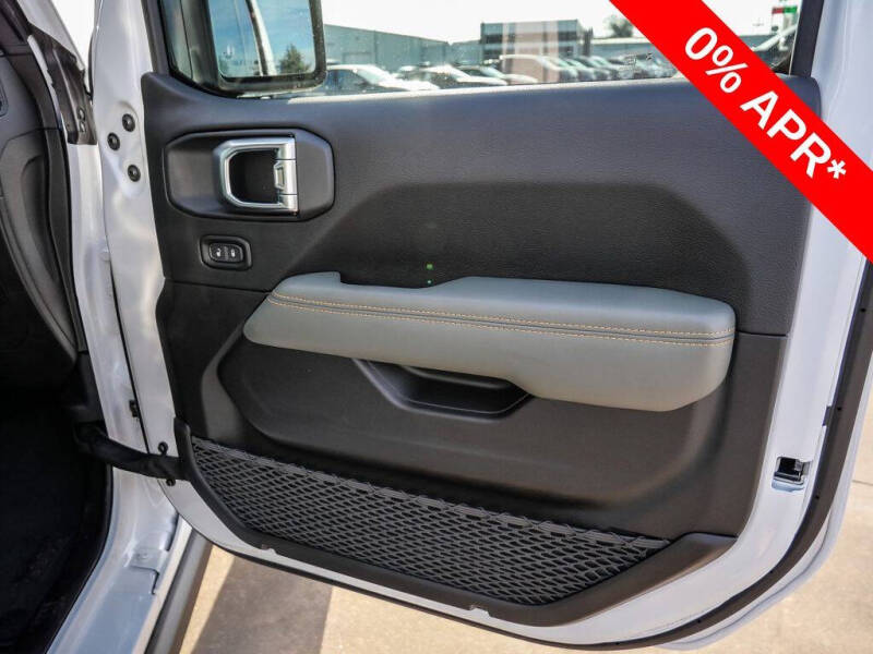 2026 Jeep Gladiator Mojave X