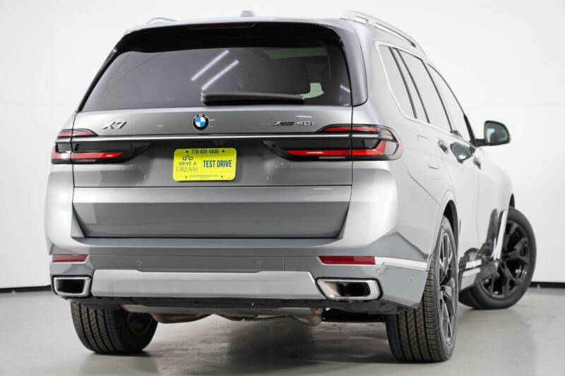 2023 BMW X7 xDrive40i