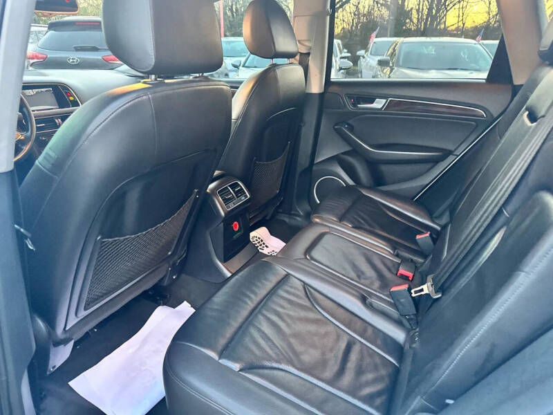 2017 Audi Q5 2.0T quattro Premium Plus