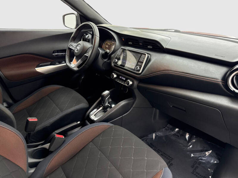 2018 Nissan Kicks SR