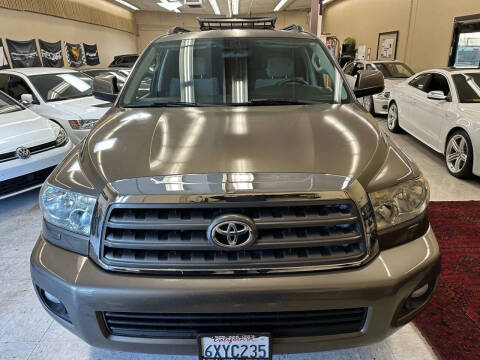 2012 Toyota Sequoia SR5