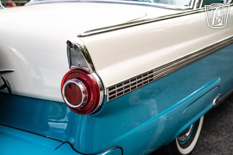 1956 Ford Fairlane