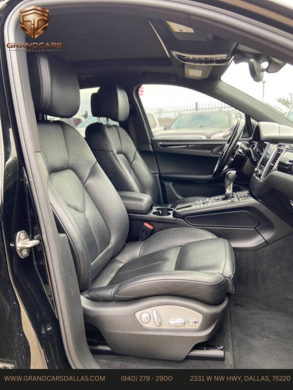 2017 Porsche Macan S